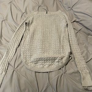 ❗️IVIVVA GREY SWEATER❗️